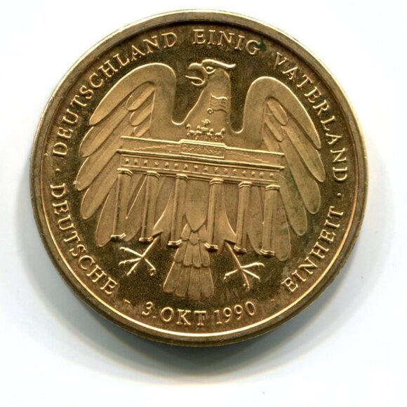 1990 Germany Medal (b735-116) - Picture 1 of 2